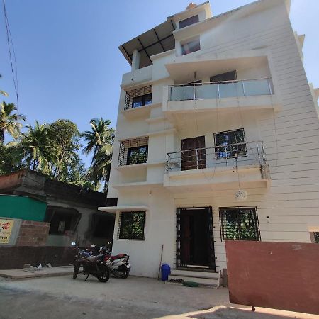 Bandekar Home Stay Malvan Luaran gambar