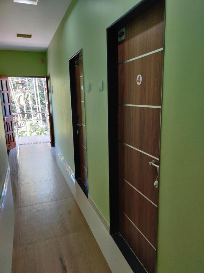 Bandekar Home Stay Malvan Luaran gambar